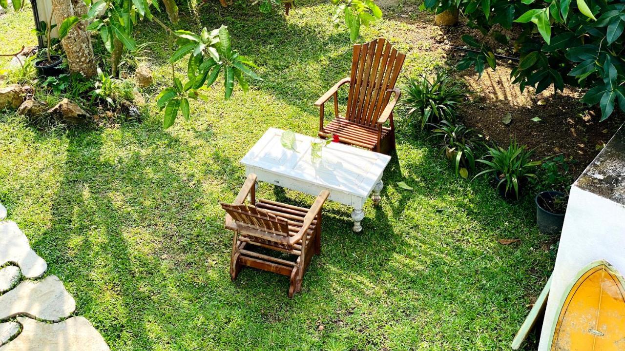 Madiha Surf House Lanka Hotel Matara Ngoại thất bức ảnh